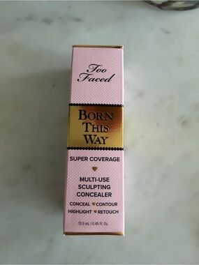 BNIB Too Faced Born This Way Sculpting Concealer - Swan